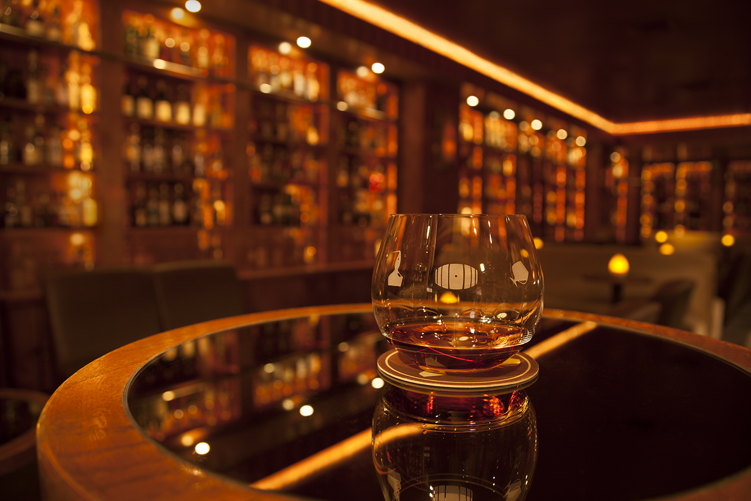 The 7 Best Whiskey Bars in The US